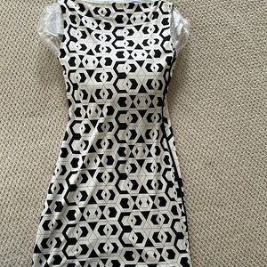 Diane Von Furstenburg 100% Silk Dress 10